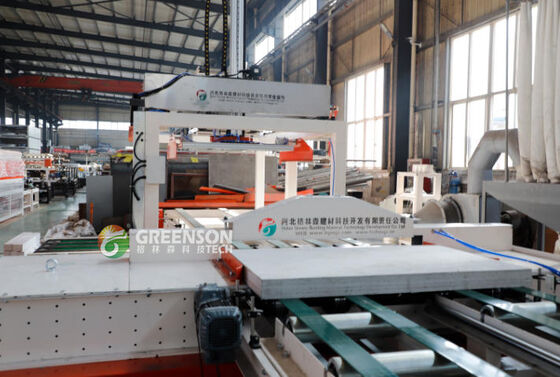Καλή τιμή. Full Auto Gypsum Board Saw Line High Efficiency Dust Free Cutting For 1200 Mm*3000 Mm Boards σε απευθείας σύνδεση