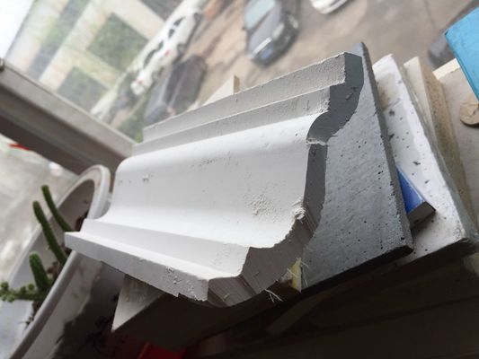 Καλή τιμή. Εσωτερικό διακοσμητικό γείσο γύψου σπιτιών που κάνει τα σχήματα γείσων μηχανών/γύψου σε απευθείας σύνδεση