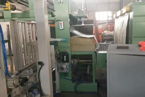 Η γραμμή παραγωγής πετρωτικού μαλλιού με υψηλή θερμοκρασία και πυκνότητα πρώτης ύλης 80-200 kg/m3